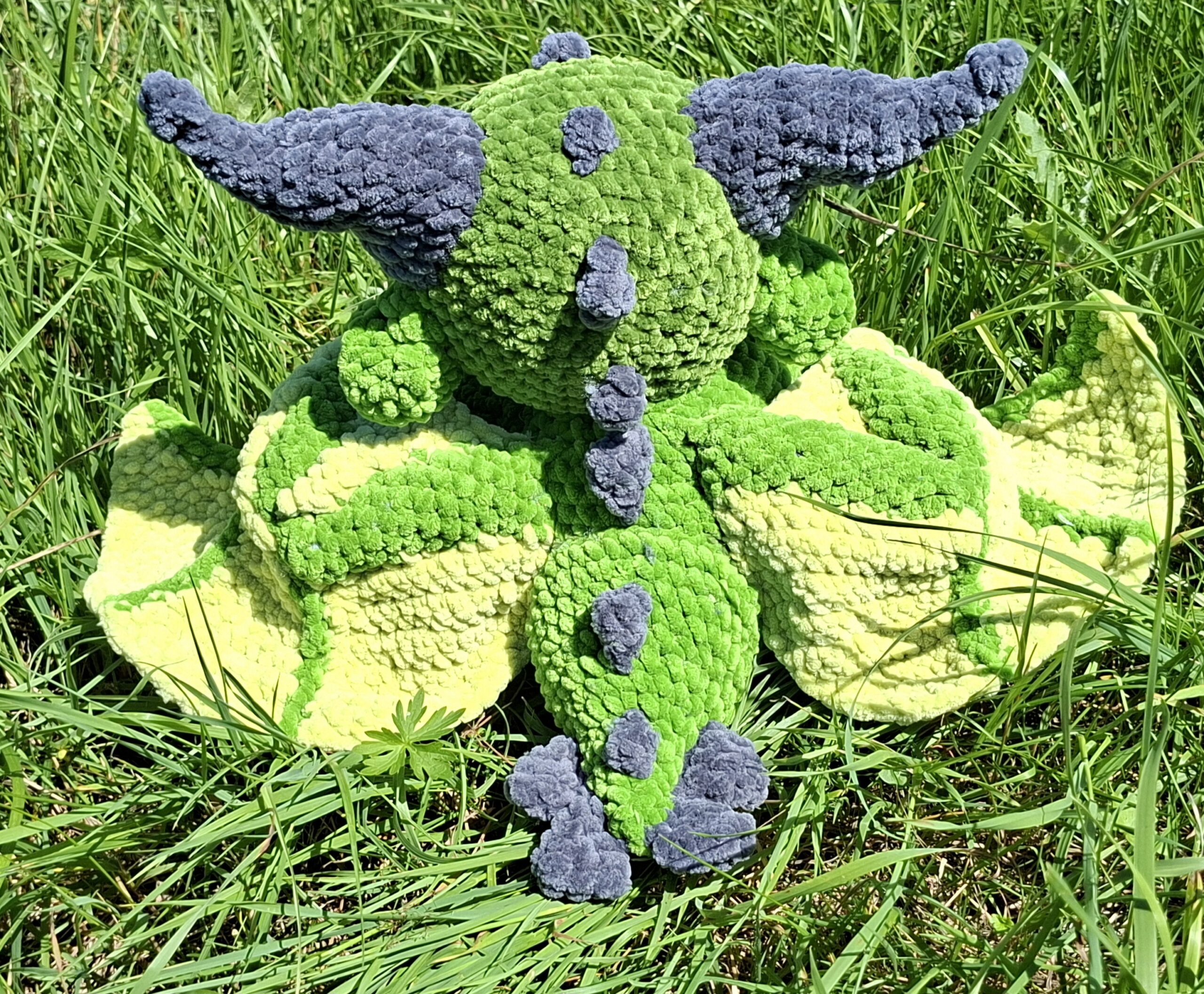Rocco the Sitting Dragon Crochet Pattern - Obrázek 3